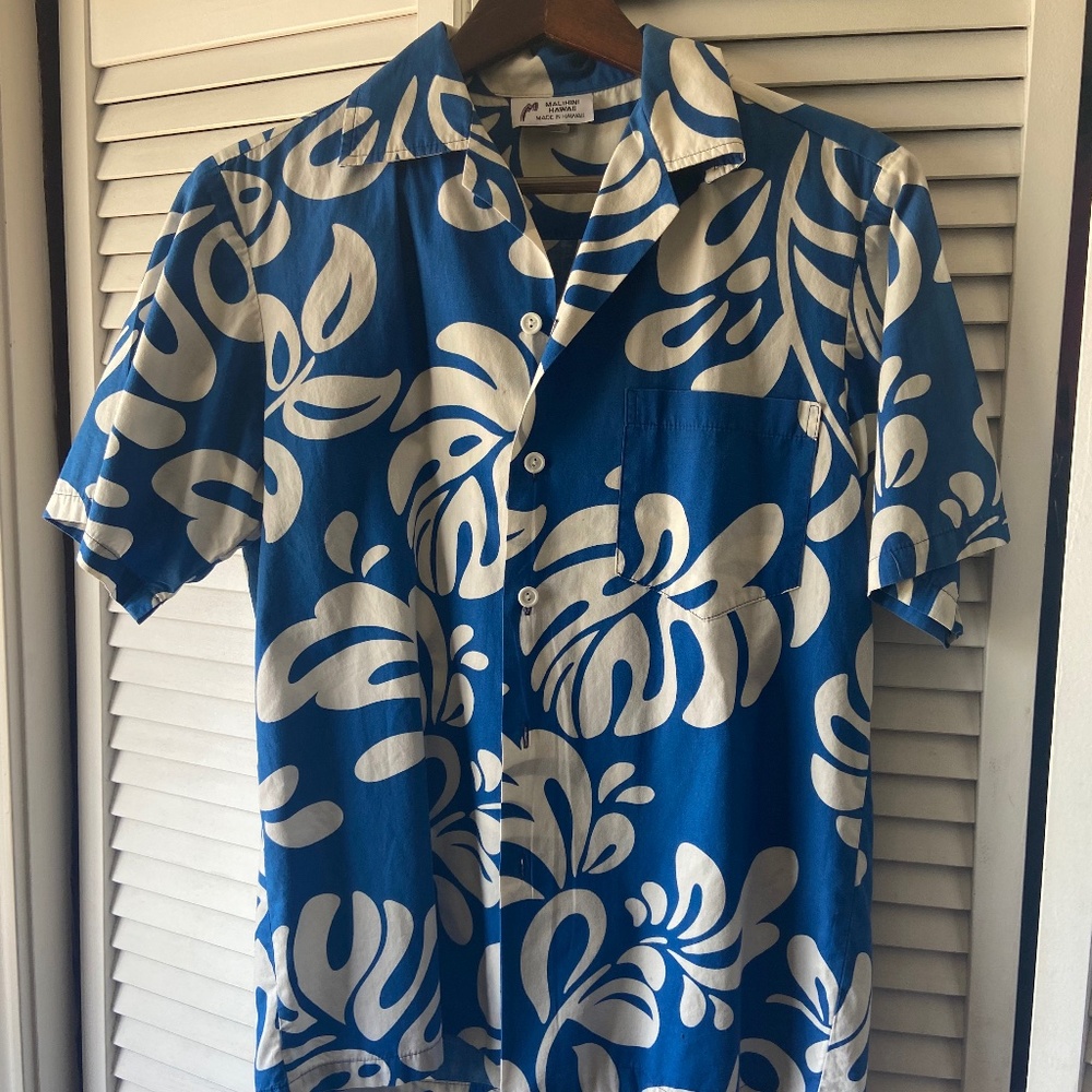 Vintage Hawaiian shirt
